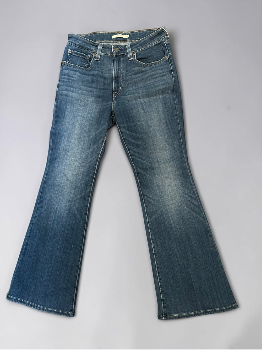 Levi’s 726 High Rise Flare Jeans Women’s 30x30 Medium Wash Stretch Denim